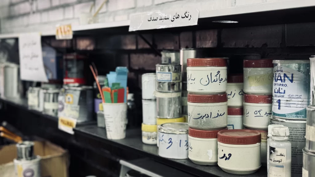 رنگ های سفید صدفی